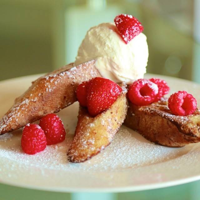 Glass Hookah Lounge | night club | 7384 Melrose Ave, Los Angeles, CA 90046, USA | 3239030006 OR +1 323-903-0006