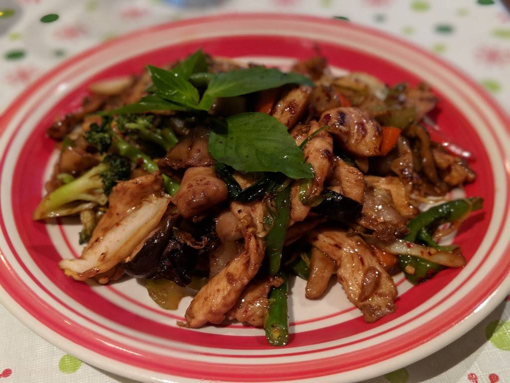 Ban Thai | restaurant | 2936 Niles Ave, St Joseph, MI 49085, USA | 2699832989 OR +1 269-983-2989