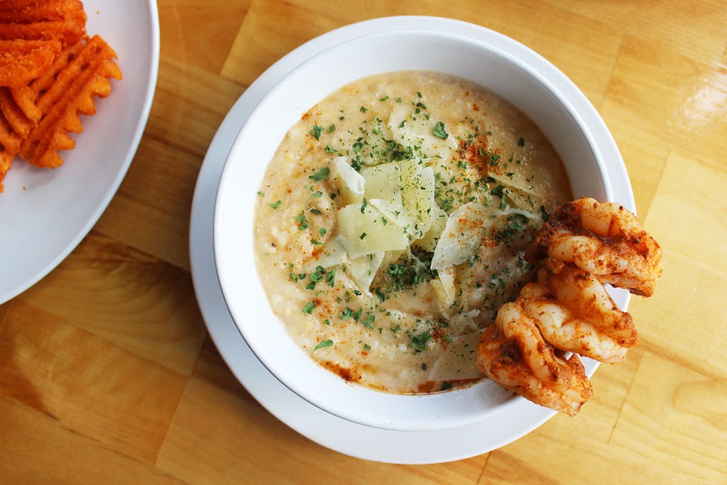 Freddie Gs Chicken and Waffle | restaurant | 1435 Salisbury St, St. Louis, MO 63107, USA | 3143546515 OR +1 314-354-6515