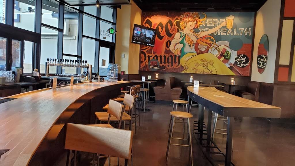 Iron Hill Brewery & Restaurant | restaurant | 3535 Peachtree Rd NE, Atlanta, GA 30326, USA | 4702256683 OR +1 470-225-6683