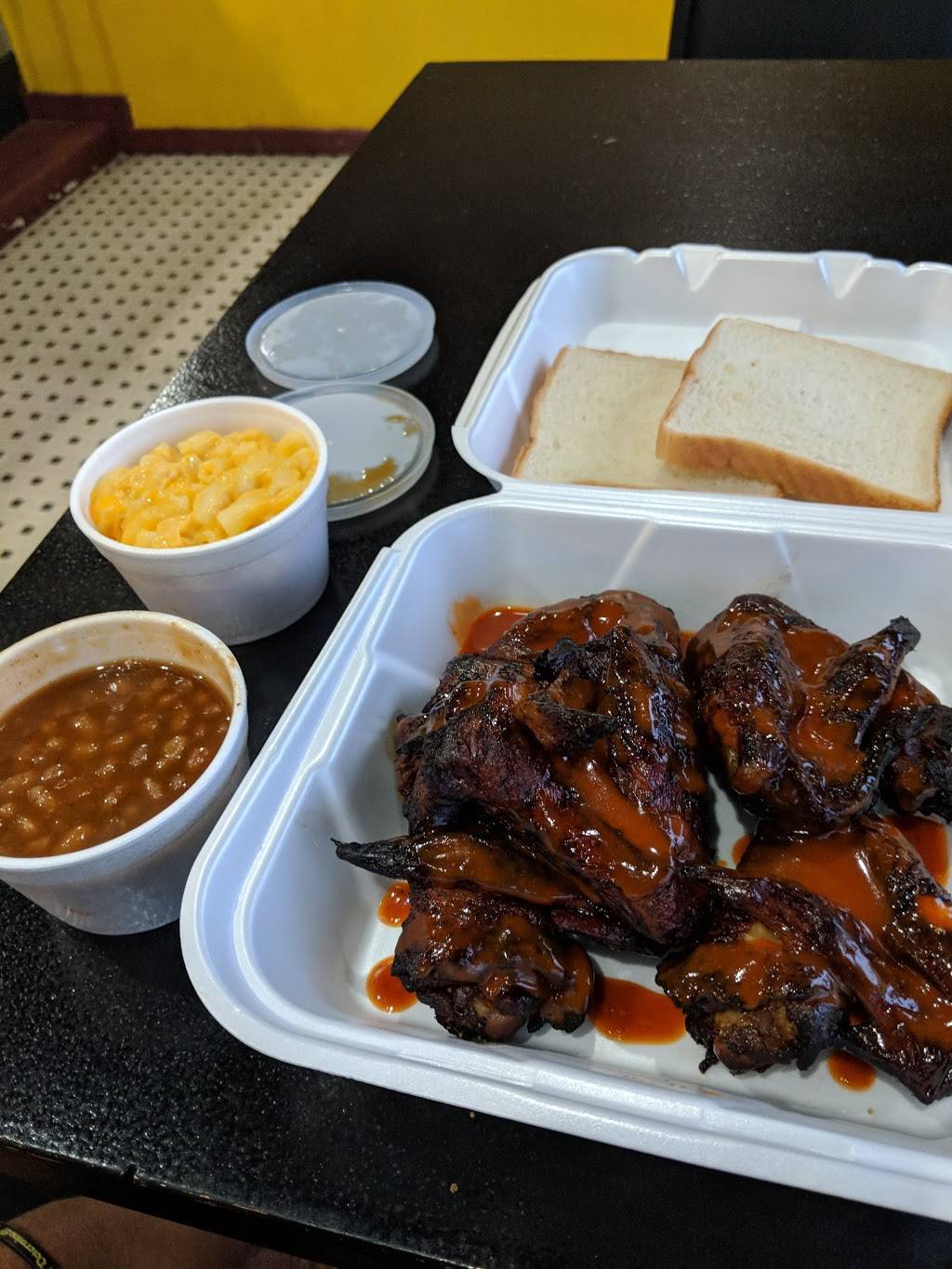 GQs Bar B Que | restaurant | 339 University Ave SW, Atlanta, GA 30310, USA | 4707371267 OR +1 470-737-1267