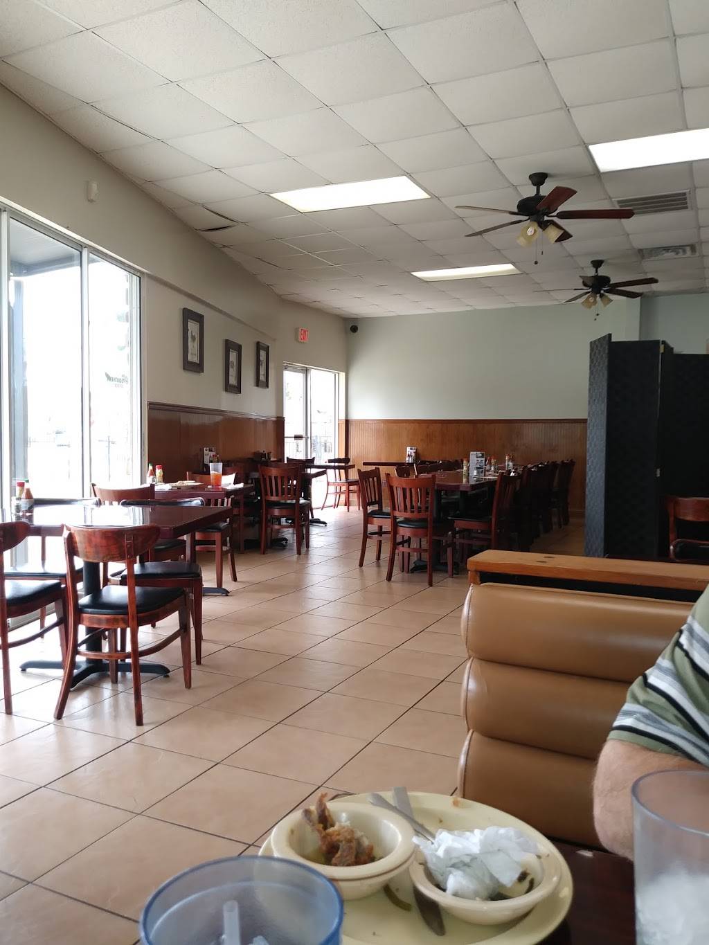 GGS SOUTHERN KITCHEN | restaurant | 200 St Augustine Rd, Valdosta, GA 31601, USA | 2295487995 OR +1 229-548-7995