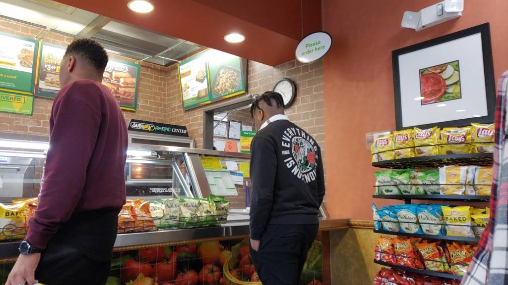 Subway | restaurant | 11435 W Buckeye Rd A109, Avondale, AZ 85323, USA | 6236439371 OR +1 623-643-9371