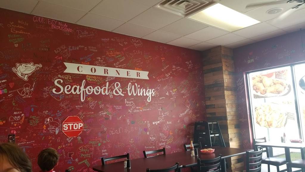Corner Seafood And Wings | restaurant | 107 Centre Sarcelle Blvd #710, Youngsville, LA 70592, USA | 3378575078 OR +1 337-857-5078