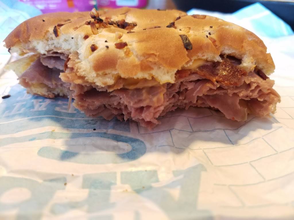 Arbys | meal takeaway | 1257 Draper Pkwy, Draper, UT 84020, USA | 8015711587 OR +1 801-571-1587