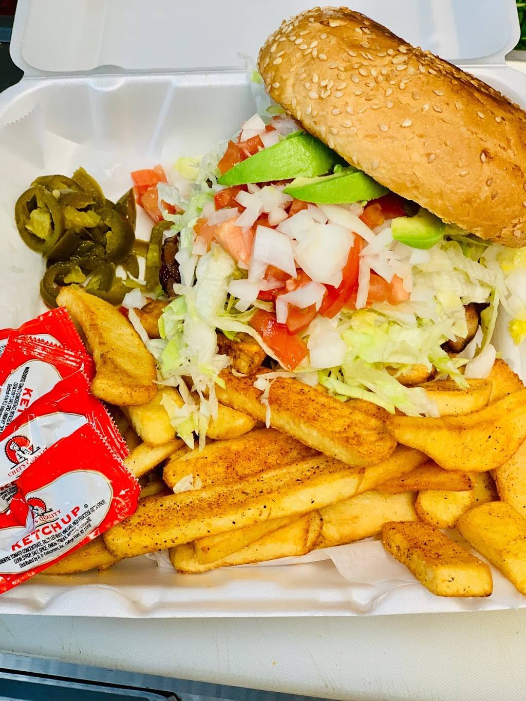 Machetes Casita Vizuet | restaurant | 10014 N Lamar Blvd, Austin, TX 78753, USA | 5126798590 OR +1 512-679-8590