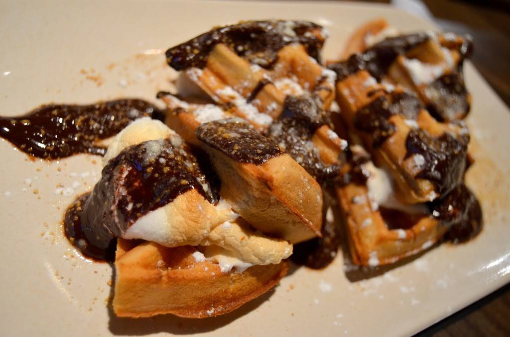 World of Beer | restaurant | 125 E Joppa Rd, Towson, MD 21286, USA | 4108250020 OR +1 410-825-0020