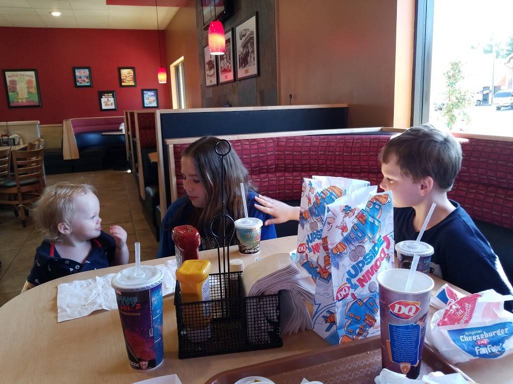 Dairy Queen Grill & Chill | restaurant | 930-B N, S Green St, Henderson, KY 42420, USA | 2708274625 OR +1 270-827-4625