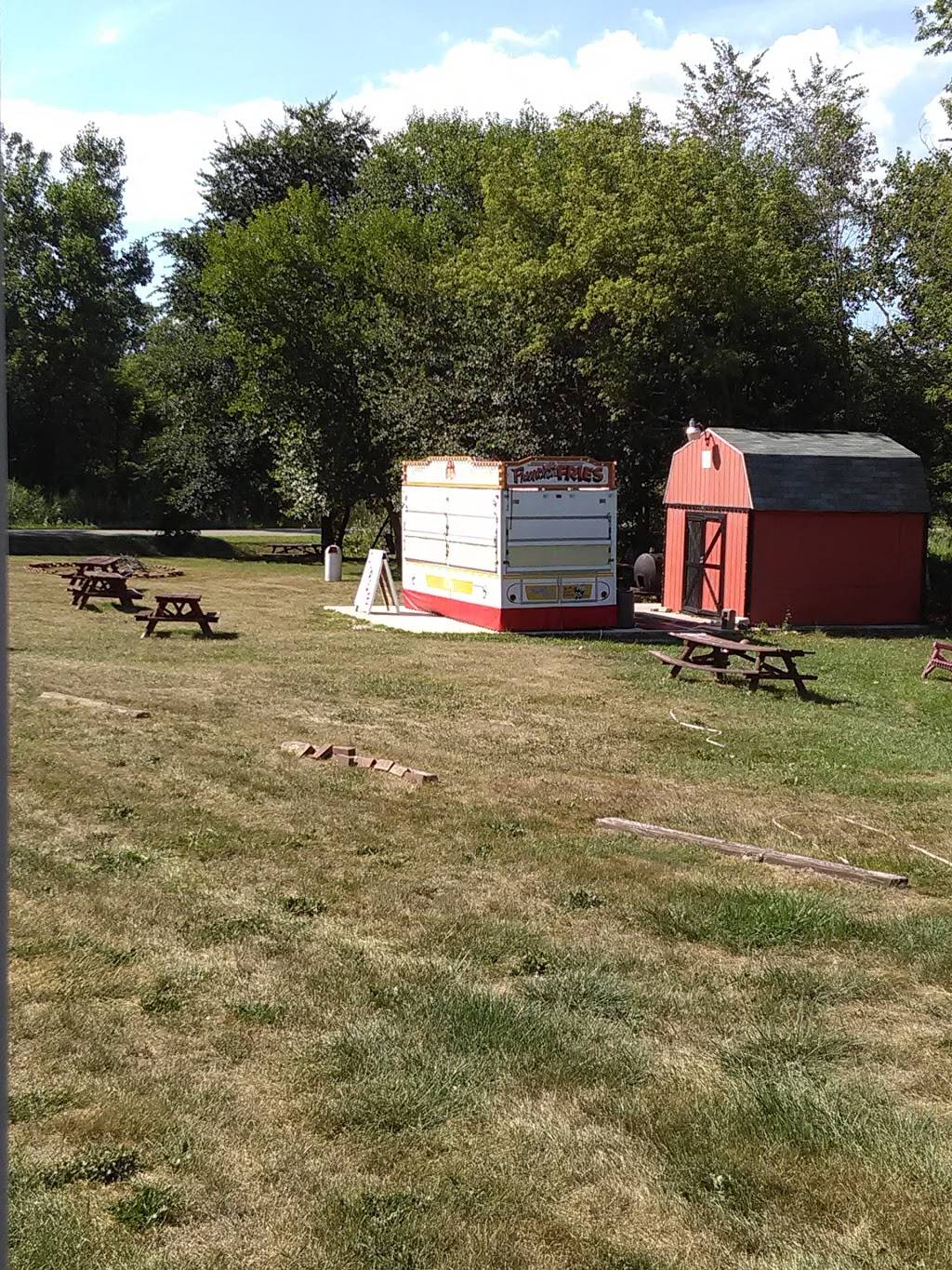 S.B. BBQ Bones | restaurant | 28321 Sumpter Rd, New Boston, MI 48164, USA | 7347900188 OR +1 734-790-0188