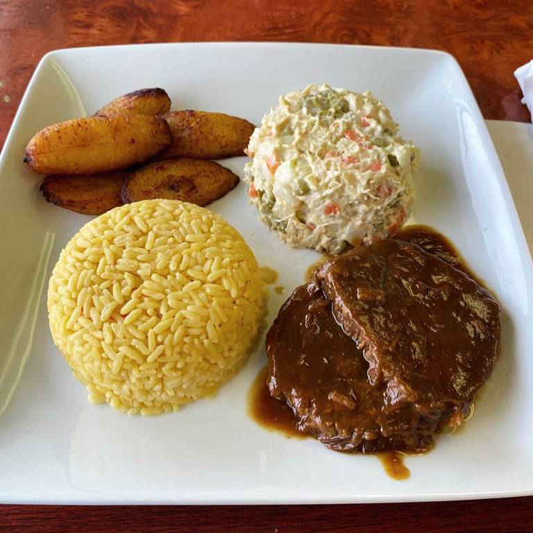 chamos latin food | restaurant | 559 Inman Ave, Colonia, NJ 07067, USA | 7325408091 OR +1 732-540-8091