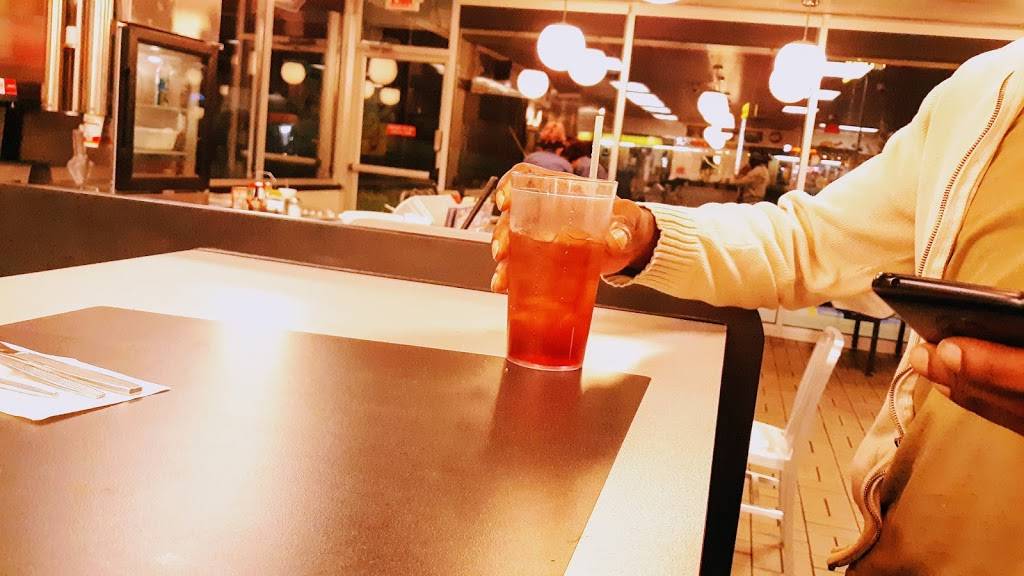 Waffle House | meal takeaway | 5771 Old Hickory Blvd, Hermitage, TN 37076, USA | 6158850323 OR +1 615-885-0323