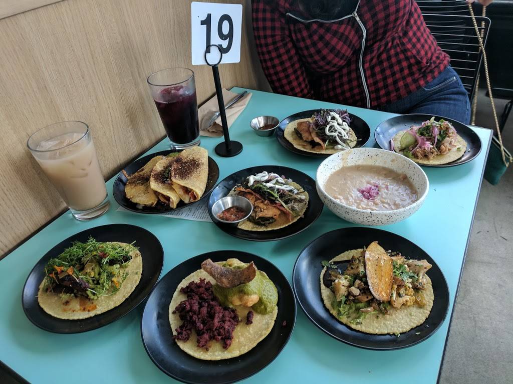 Lola 55 | restaurant | 1290 F St, San Diego, CA 92101, USA | 6195429155 OR +1 619-542-9155