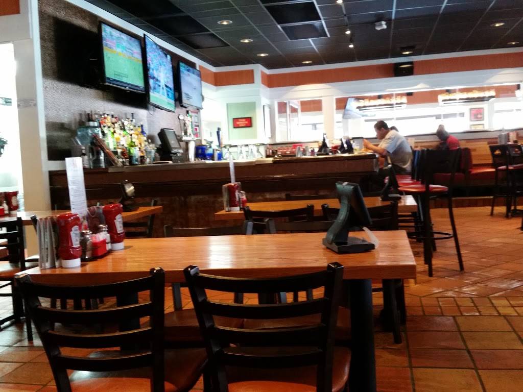 Chilis Grill & Bar | meal takeaway | 246 Casa Linda Plaza, Dallas, TX 75218, USA | 2143219485 OR +1 214-321-9485