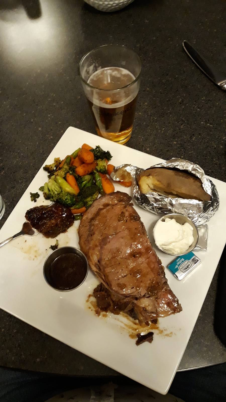 Bunkers @ Tribute Golf Course | restaurant | 1001 Golf Club Rd, Wausau, WI 54403, USA | 7156753663 OR +1 715-675-3663