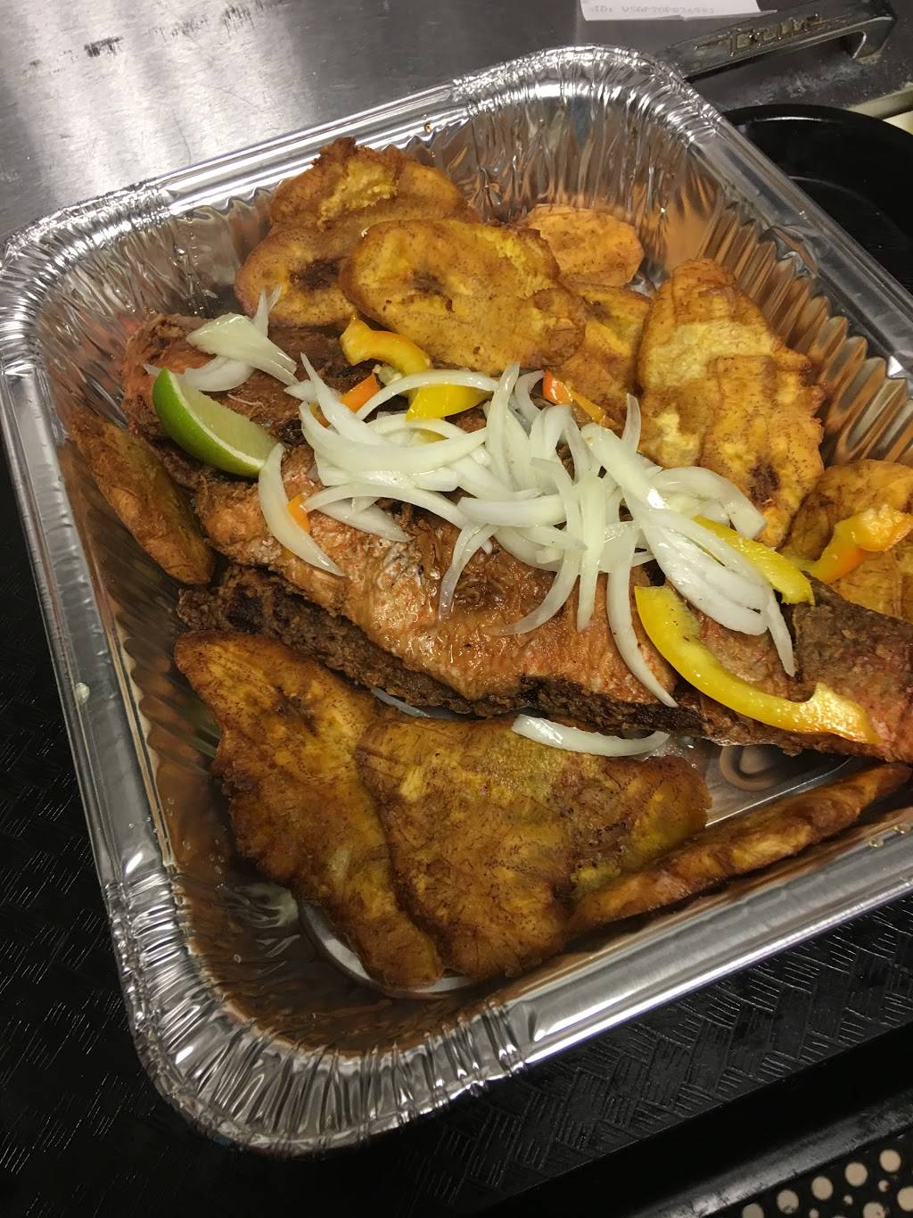 Deluxe 2 Restaurant and Grill | restaurant | 996-998 SW 81st Ave, North Lauderdale, FL 33068, USA | 9547202865 OR +1 954-720-2865