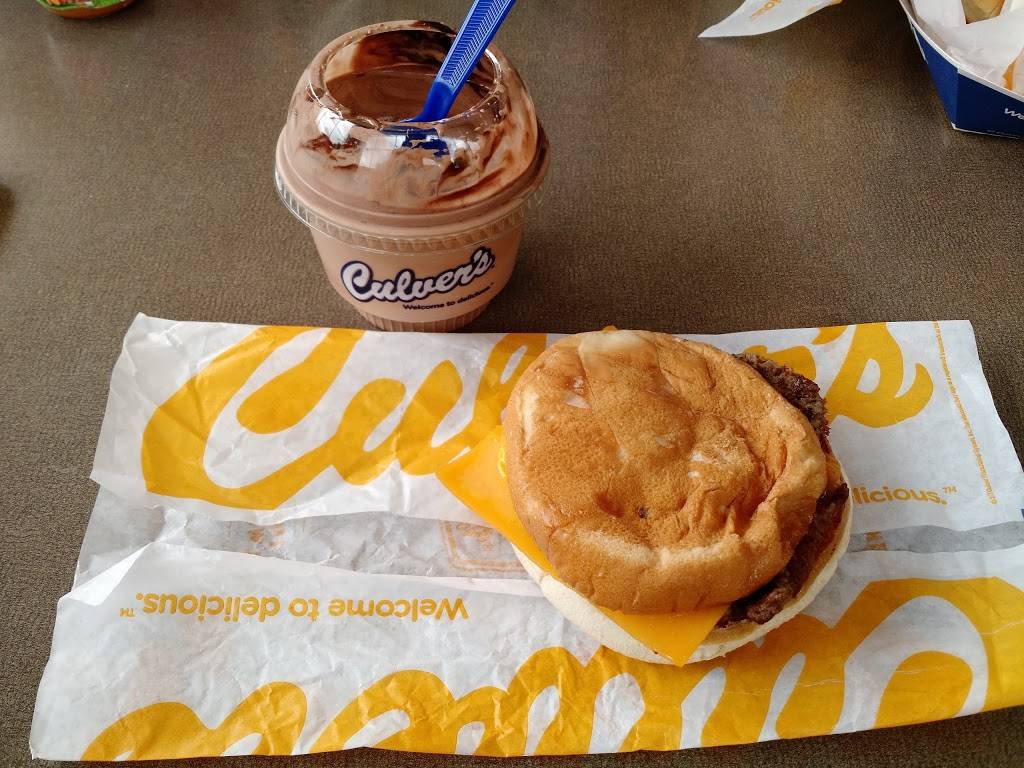 Culvers | restaurant | 1177 Summit Ave, Oconomowoc, WI 53066, USA | 2625678860 OR +1 262-567-8860
