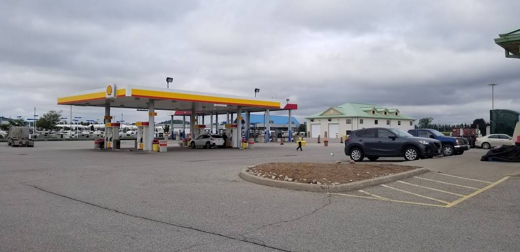 Flying J Travel Center | restaurant | 2492 Cedar Creek Rd, Ayr, ON N0B 1E0, Canada | 5196249578 OR +1 519-624-9578