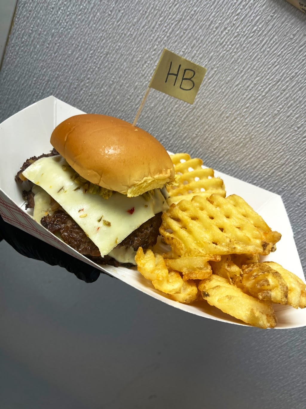 Smashd Burger Bar | restaurant | 10 Johnson Ave, Indianapolis, IN 46219, USA | 3174192894 OR +1 317-419-2894