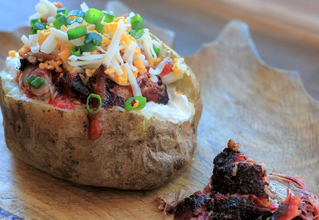 Devil Dogs BBQ Catering Truck | meal delivery | 139 Pawnee St, San Marcos, CA 92078, USA | 7608144776 OR +1 760-814-4776