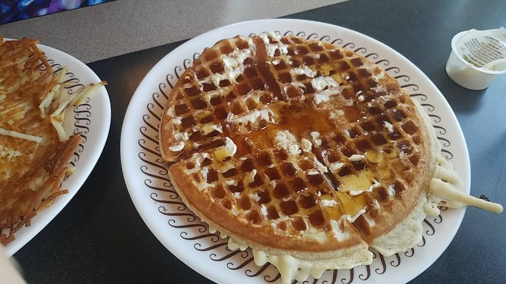 Waffle House | meal takeaway | 2118 US-411 S, Maryville, TN 37801, USA | 8652330112 OR +1 865-233-0112