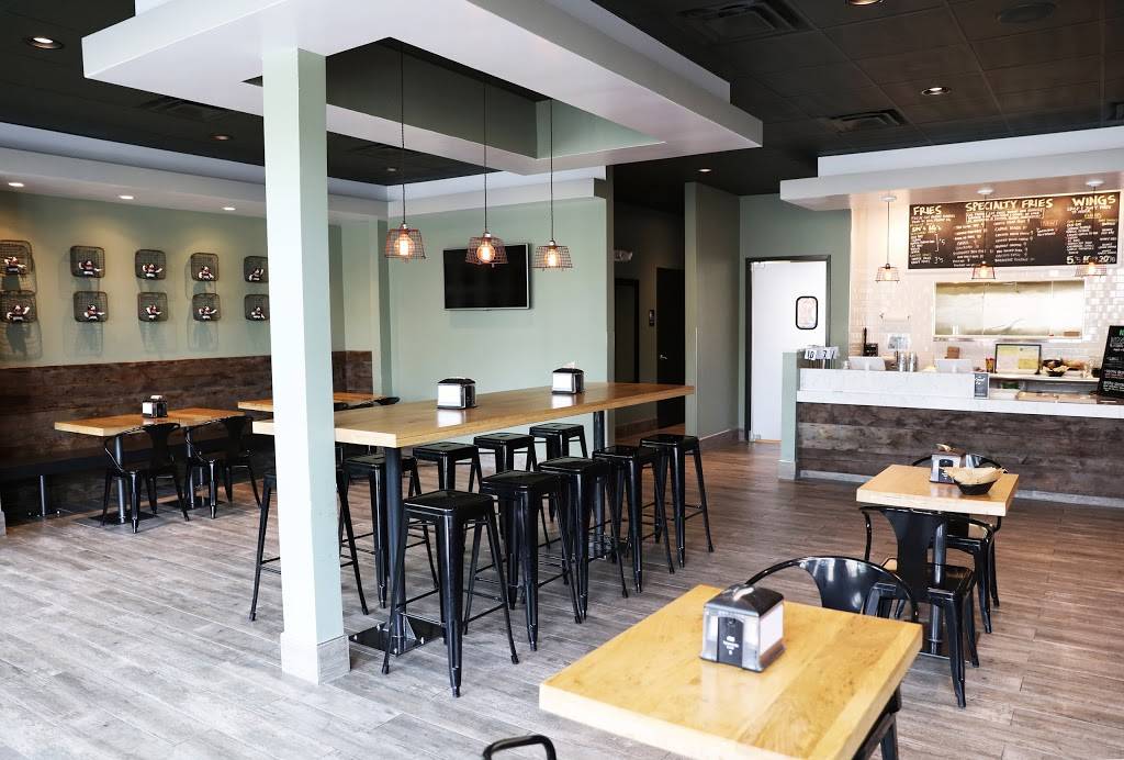 The Local Fry | restaurant | 711 W 40th St, Baltimore, MD 21211, USA | 6672102633 OR +1 667-210-2633