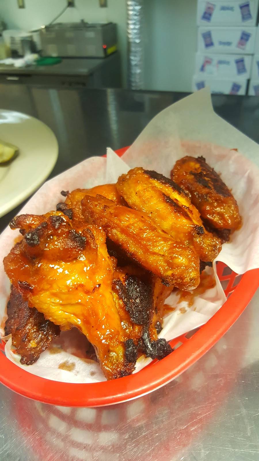 Rubins Restaurant / Arabica | meal takeaway | 312 Chestnut Commons Dr, Elyria, OH 44035, USA | 4403660122 OR +1 440-366-0122