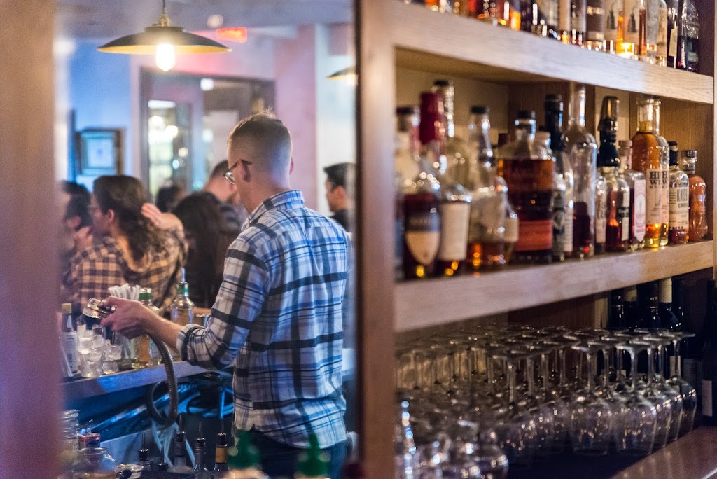 Haymaker Bar and Kitchen | restaurant | 252 W 29th St, New York, NY 10001, USA | 6464298237 OR +1 646-429-8237