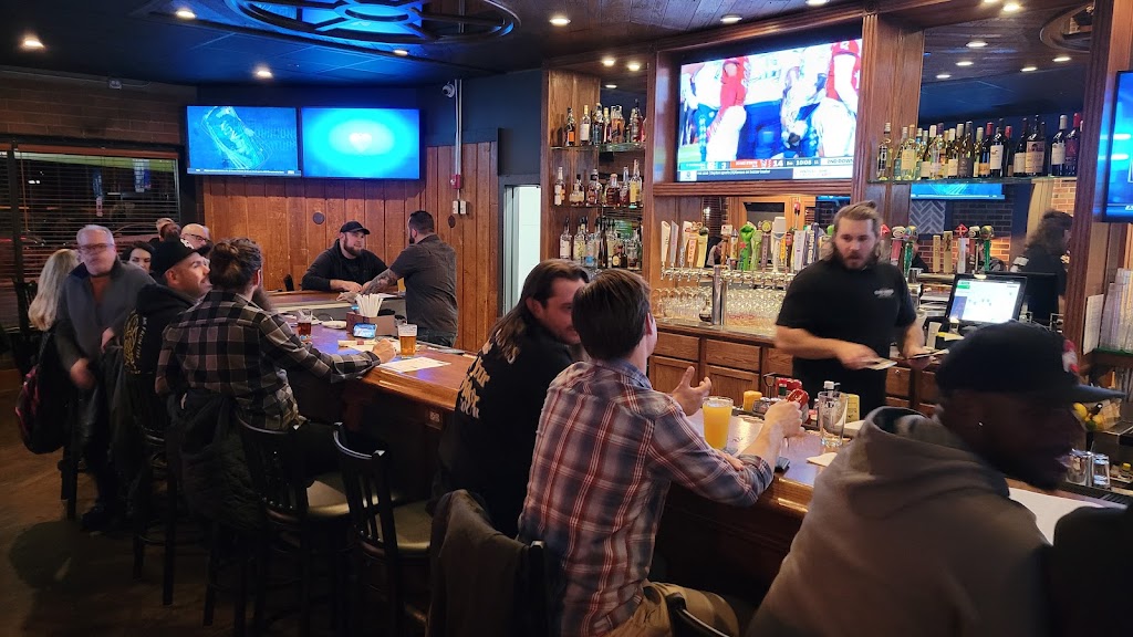 Galewood Pub | restaurant | 6460 College Rd, Lisle, IL 60532, USA | 6308579505 OR +1 630-857-9505