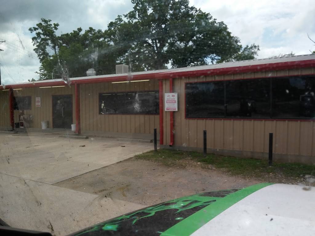 Mavericks Country Kitchen | restaurant | 9982 US-79, Palestine, TX 75801, USA | 9035382829 OR +1 903-538-2829