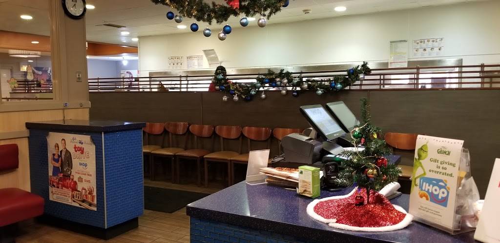 IHOP | restaurant | 20900 S Cicero Ave, Matteson, IL 60443, USA | 7087481813 OR +1 708-748-1813