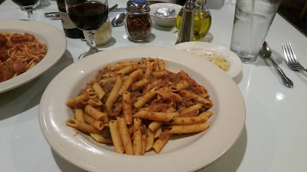 Emilios Trattoria | restaurant | 16234 Ventura Blvd, Encino, CA 91436, USA | 8187847499 OR +1 818-784-7499