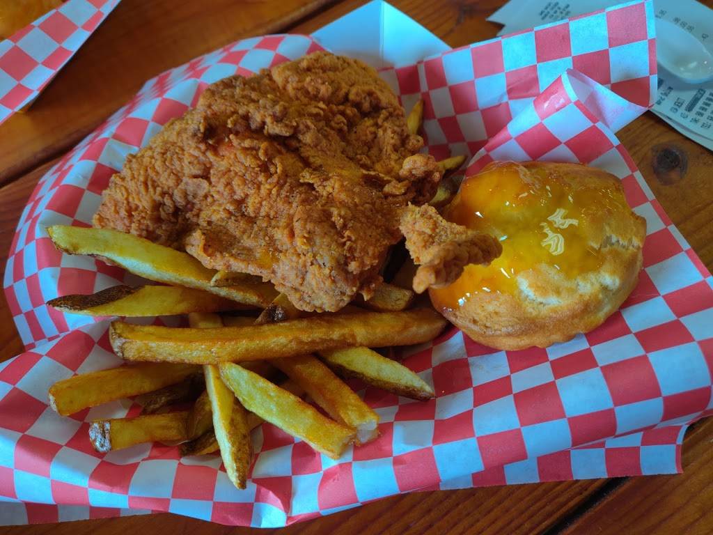 Sams Krispy Krunchy Chicken | restaurant | 218 OR-22, Mill City, OR 97360, USA | 5038976050 OR +1 503-897-6050