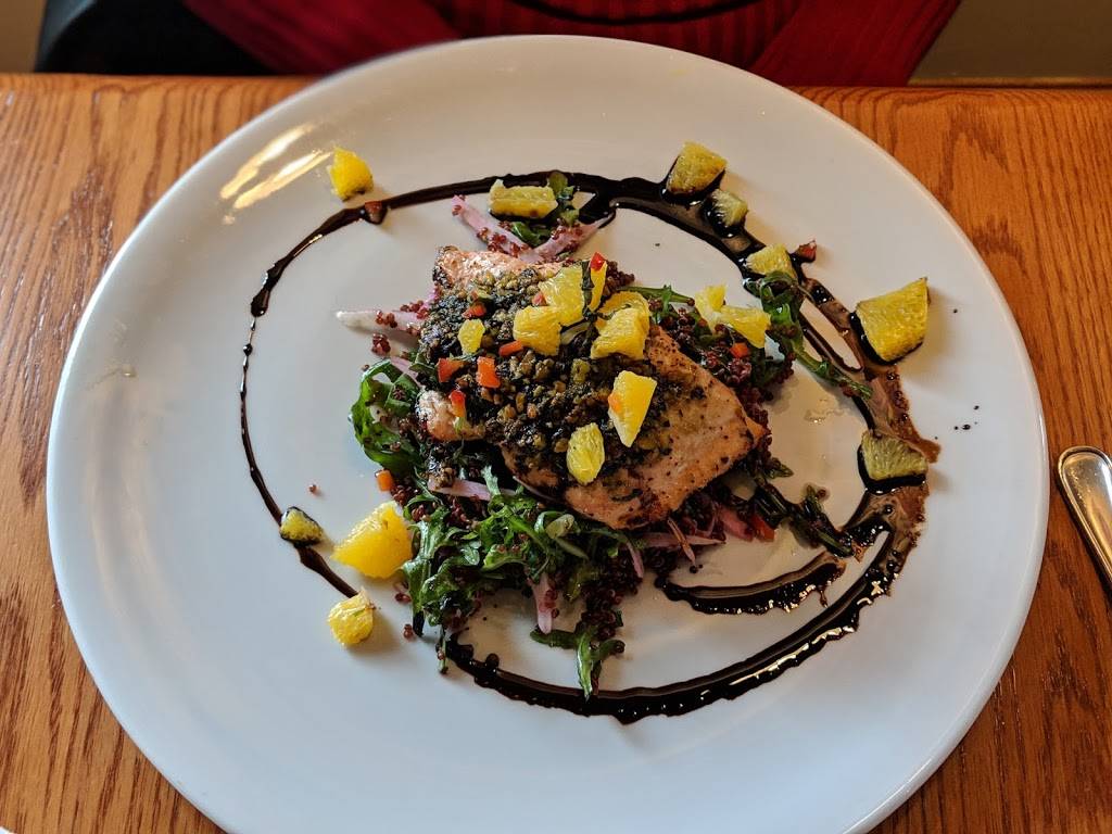 Solé Restaurant and Wine Bar | restaurant | 83 Erb St W Building Two, Waterloo, ON N2L 6C2, Canada | 5197475622 OR +1 519-747-5622