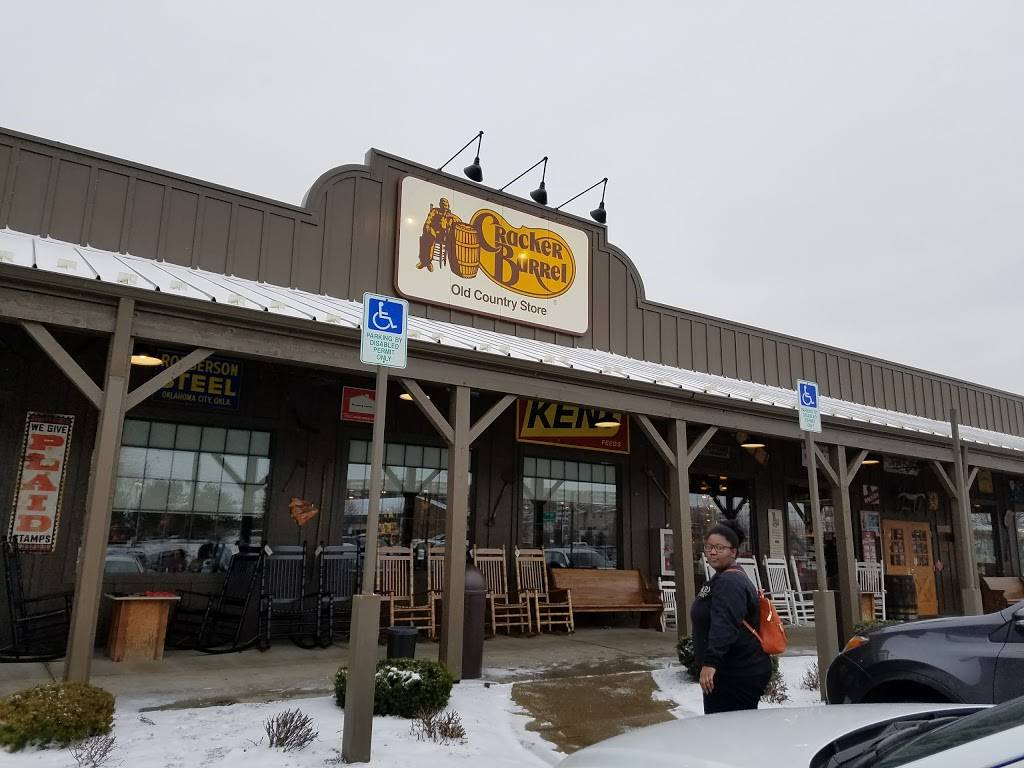 Cracker Barrel Old Country Store | restaurant | 6055 Som Center Rd, Willoughby, OH 44094, USA | 4405161775 OR +1 440-516-1775