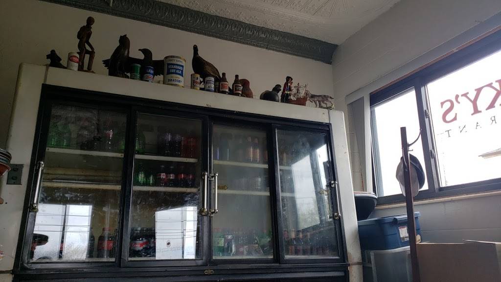 Rockys | restaurant | 190 Jay St, Rochester, NY 14608, USA | 5852329717 OR +1 585-232-9717