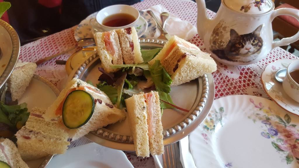 Lovejoys Tea Room | cafe | 1351 Church St, San Francisco, CA 94114, USA | 4156485895 OR +1 415-648-5895