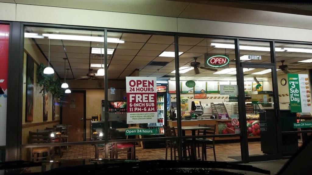 Subway Restaurants | restaurant | 6755 Hillcroft #C Bellaire Hillcroft S/C, Houston, TX 77081, USA | 7137761898 OR +1 713-776-1898