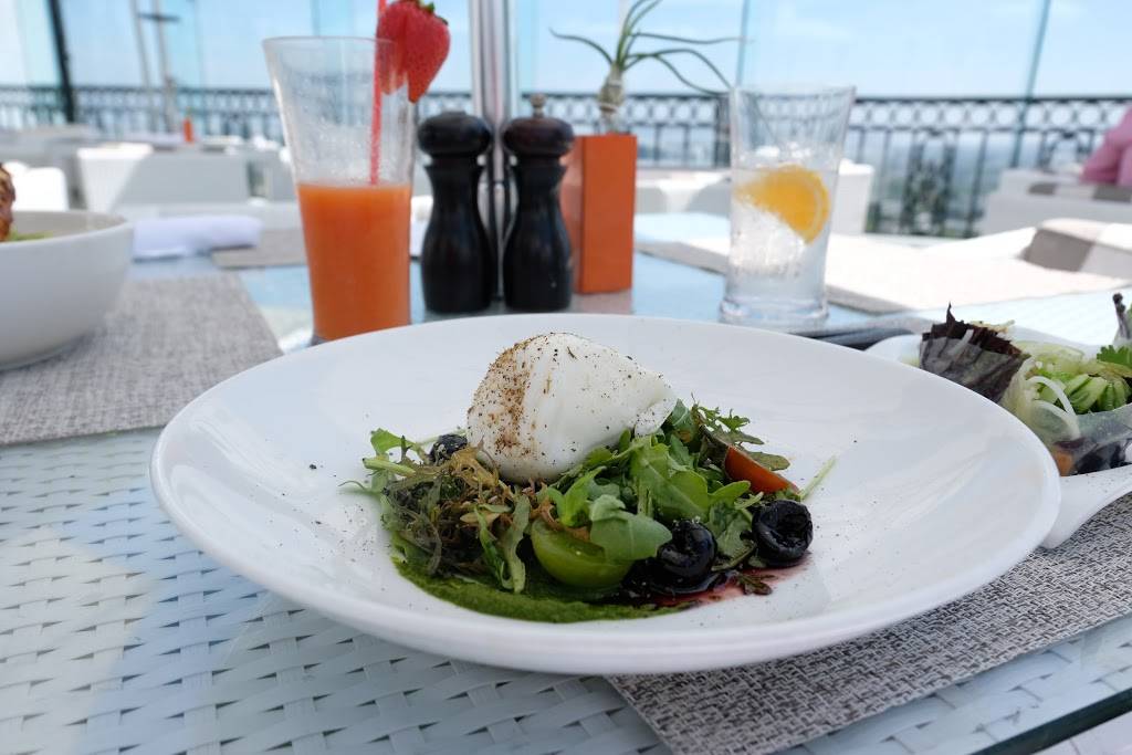 Boxwood On The Roof | restaurant | 1020 N San Vicente Blvd, West Hollywood, CA 90069, USA | 3103587747 OR +1 310-358-7747