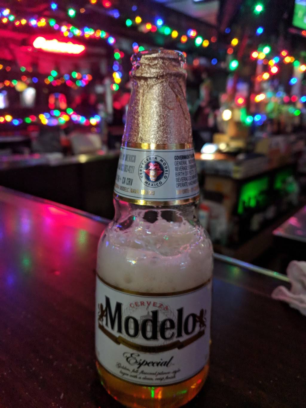 AB Gustos Bar & Grill | restaurant | 2115 Plainfield Rd, Crest Hill, IL 60403, USA | 8157444159 OR +1 815-744-4159