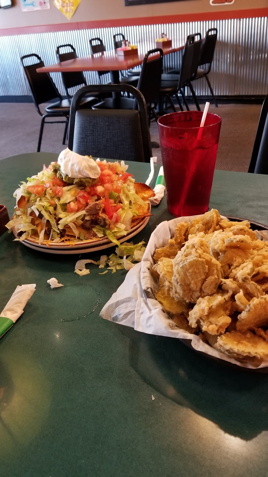 Whats Cookin | restaurant | 113 S Adams Ave, Camden, AR 71701, USA | 8708367002 OR +1 870-836-7002