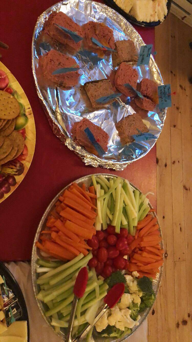 Resto La Barque | restaurant | 109 Rue Principale, Fassett, QC J0V 1H0, Canada | 8194235541 OR +1 819-423-5541