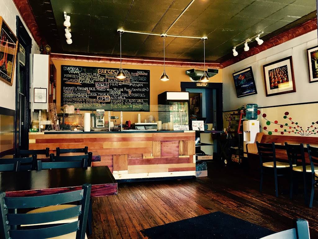 Bridges Nepali Cuisine | restaurant | 4165 Hamilton Ave, Cincinnati, OH 45223, USA | 5133749354 OR +1 513-374-9354