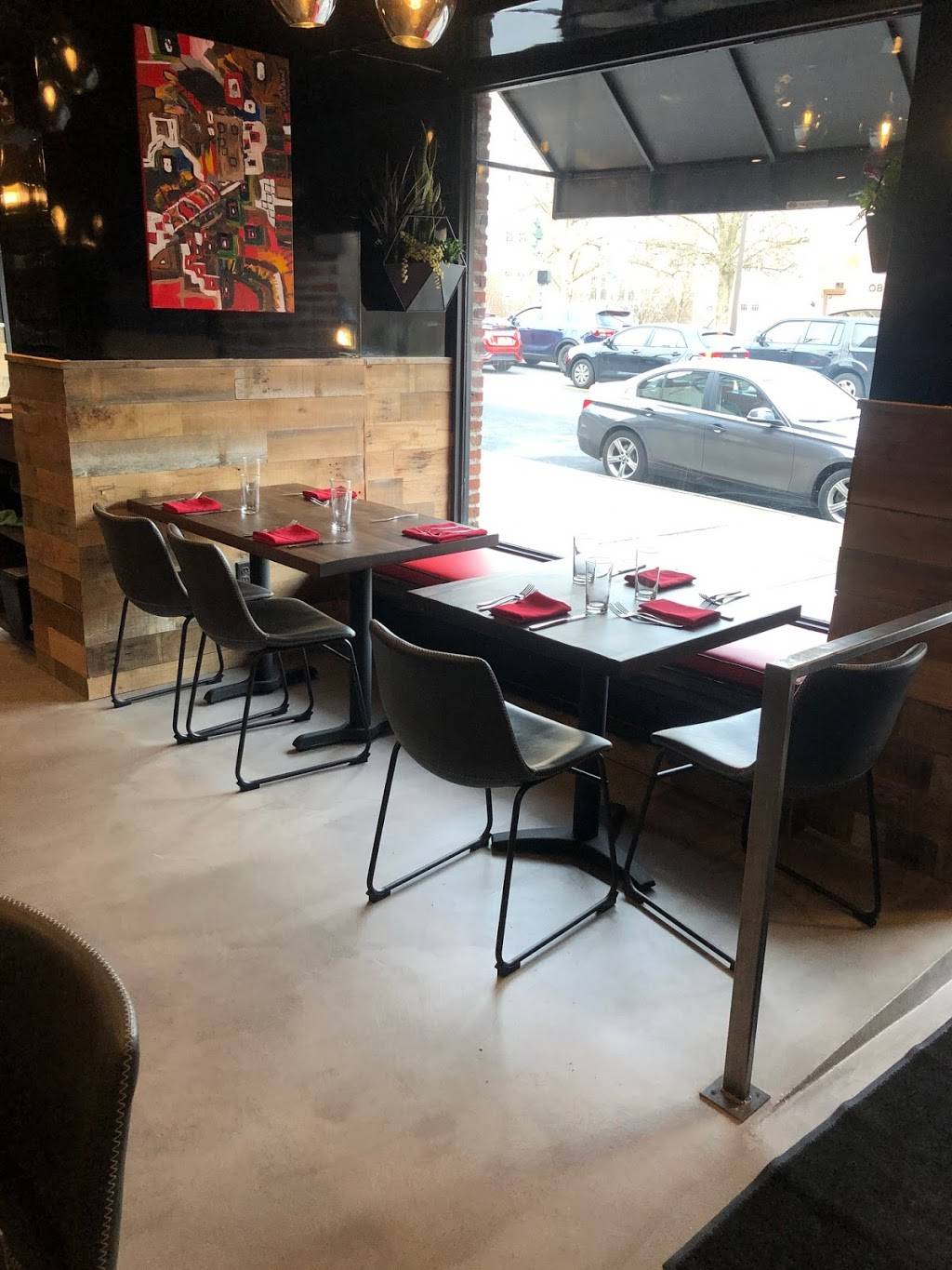 The Urban Hamlet | restaurant | 124 Pondfield Rd, Bronxville, NY 10708, USA | 9146527407 OR +1 914-652-7407