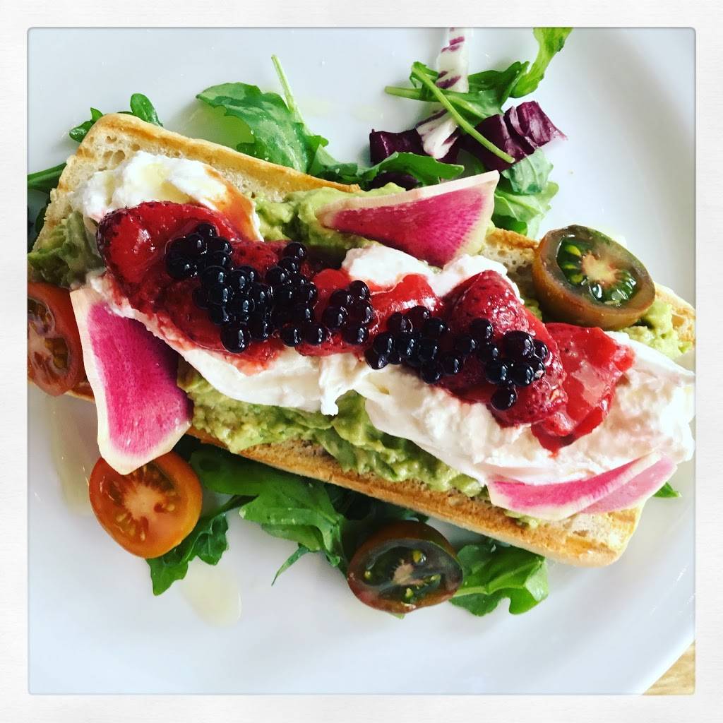 Lolitas Wine Market | restaurant | 16 18th St S, St. Petersburg, FL 33712, USA | 7275050503 OR +1 727-505-0503