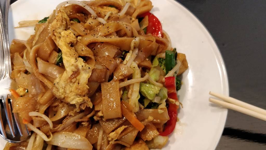 NoodleMii | restaurant | 1345 S Diamond Bar Blvd j, Diamond Bar, CA 91765, USA | 9098957007 OR +1 909-895-7007