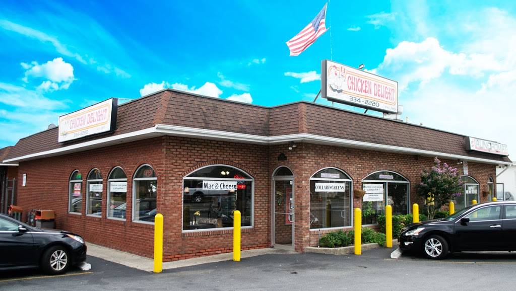 Chicken Delight | meal takeaway | 476 Maple Ave, Westbury, NY 11590, USA | 5163342220 OR +1 516-334-2220