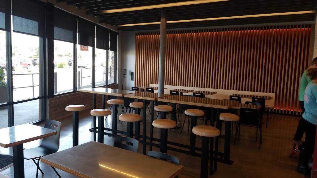 Chipotle Mexican Grill | restaurant | 197 N Parker St, Olathe, KS 66061, USA | 9137804326 OR +1 913-780-4326