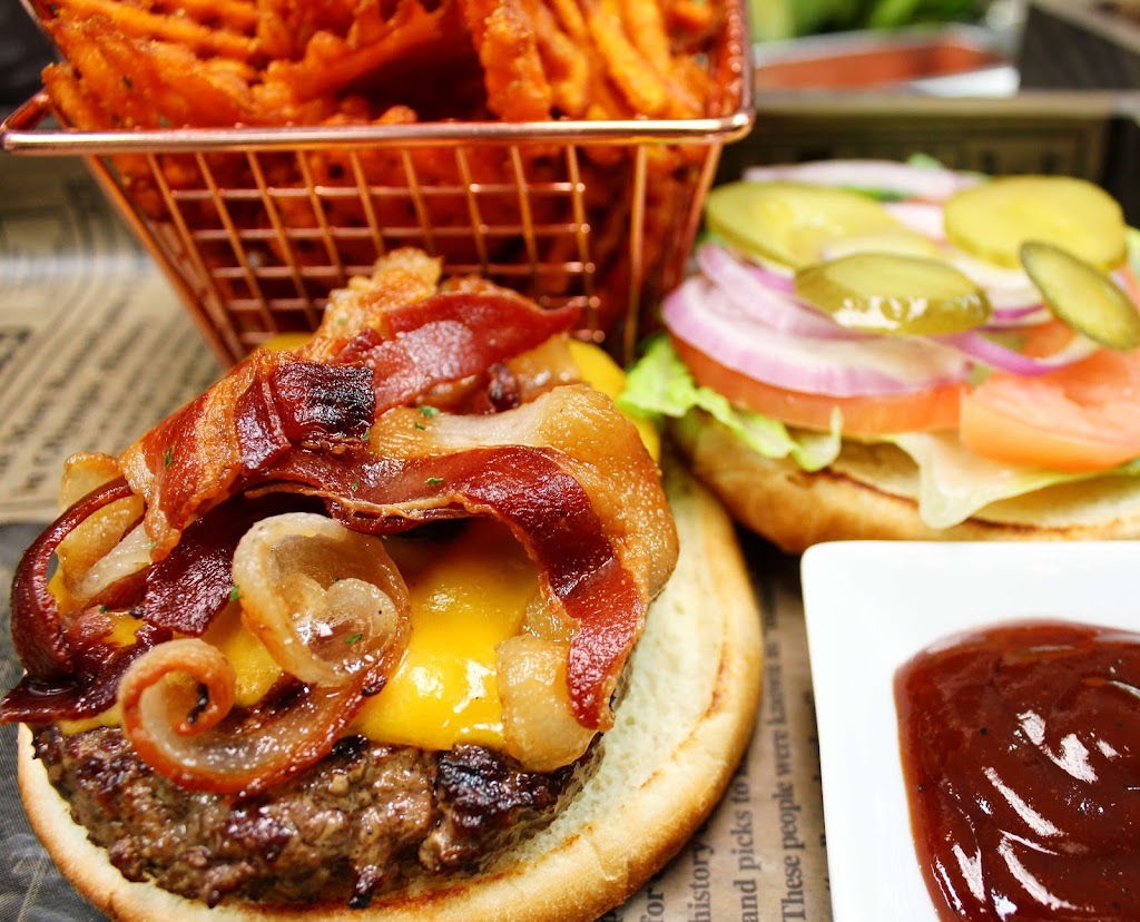 Scuola Pizza | restaurant | 5240 NW 34th Blvd, Gainesville, FL 32605, USA | 3524514122 OR +1 352-451-4122