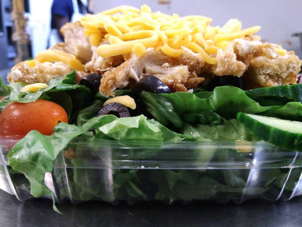 Manhattan Fish & Chicken | restaurant | 3800 Conner St, Detroit, MI 48215, USA | 3133311300 OR +1 313-331-1300