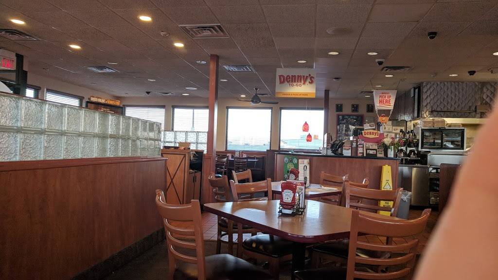 Dennys | restaurant | 19099 S, Old Lagrange Rd, Mokena, IL 60448, USA | 7084796488 OR +1 708-479-6488